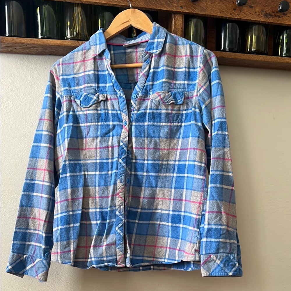 Columbia Women’s Soft Flannel Button-Up Shirt